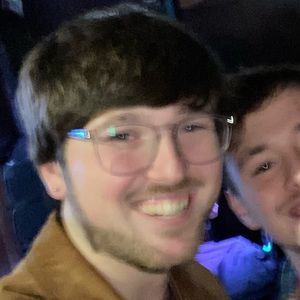 Meet your Posher, Connell